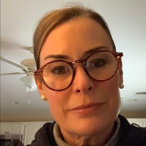 Meet your Posher, Lou